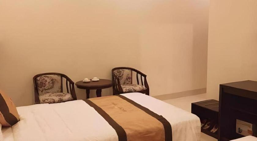 Lucky Star Hotel Buon Ma Thuot Buitenkant foto